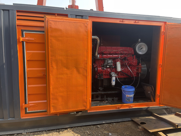 鄂伦春启动电流过大可能会对发电机造成哪些损害?