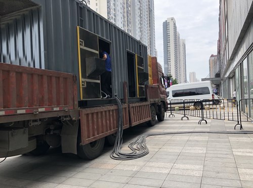 鄂伦春柴油发电机空气滤清器在不同季节的更换周期是否有差异？
