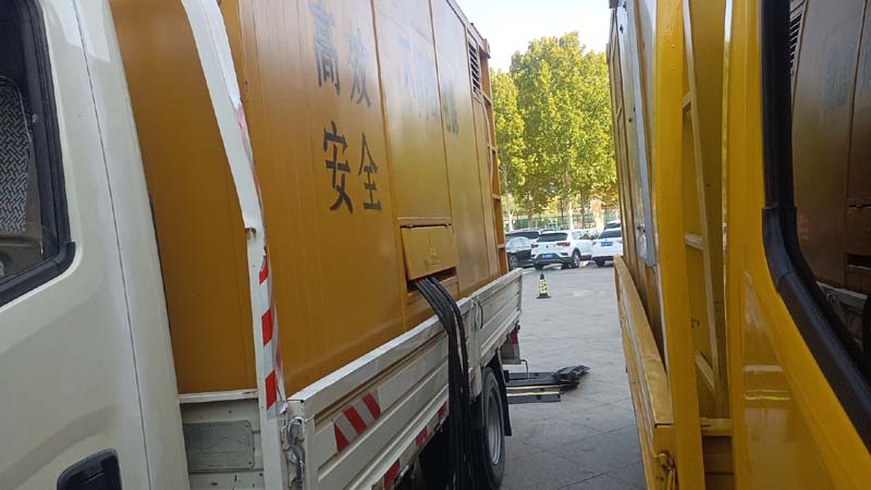 鄂伦春如何判断柴油发电机组和UPS电源的切换时间是否符合要求？