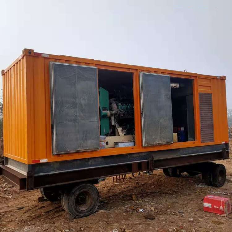 鄂伦春柴油发电机组预热过程中需要注意哪些安全事项？