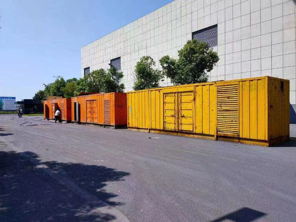 鄂伦春环境温度变化对柴油发电机组的性能有哪些具体影响？